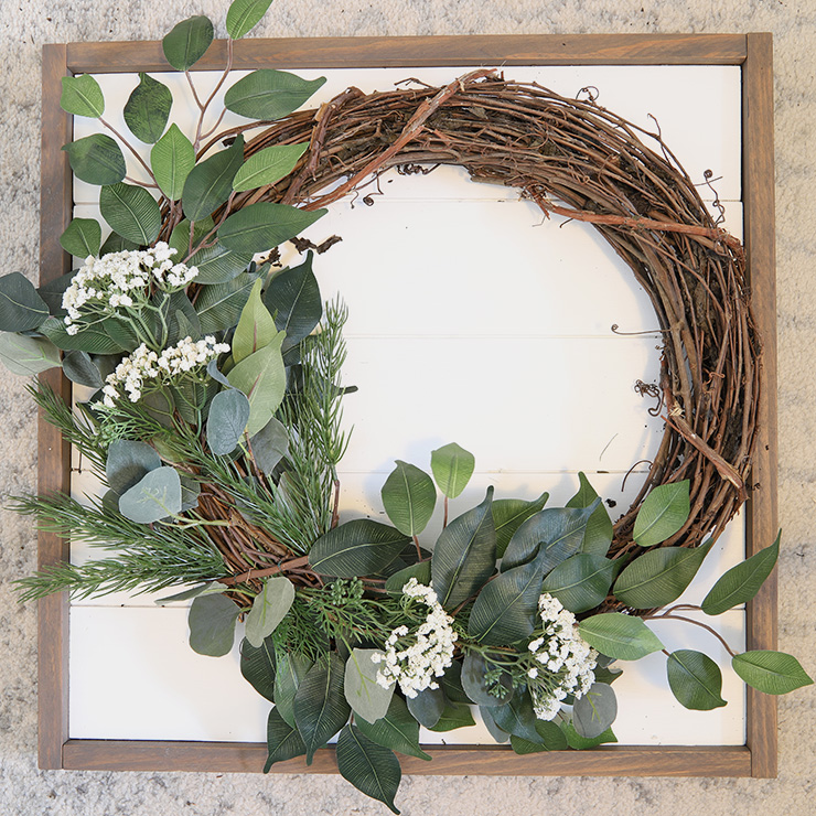 How To Make An All-Season Wreath - Willow Bloom Home